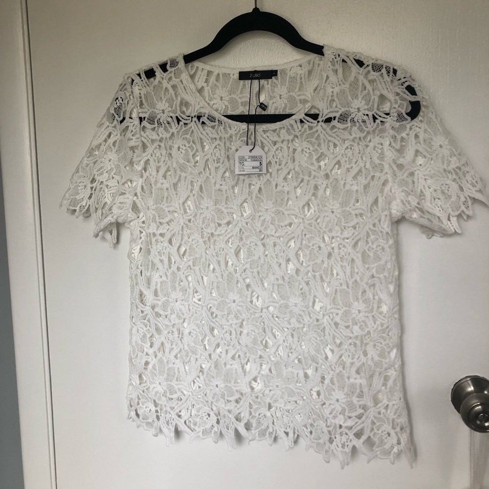Beautiful lace top from Italy